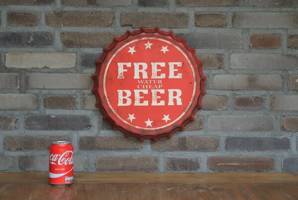Free Water Cheap Beer - Afbeelding 4