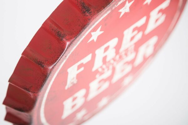 Free Water Cheap Beer - Afbeelding 3