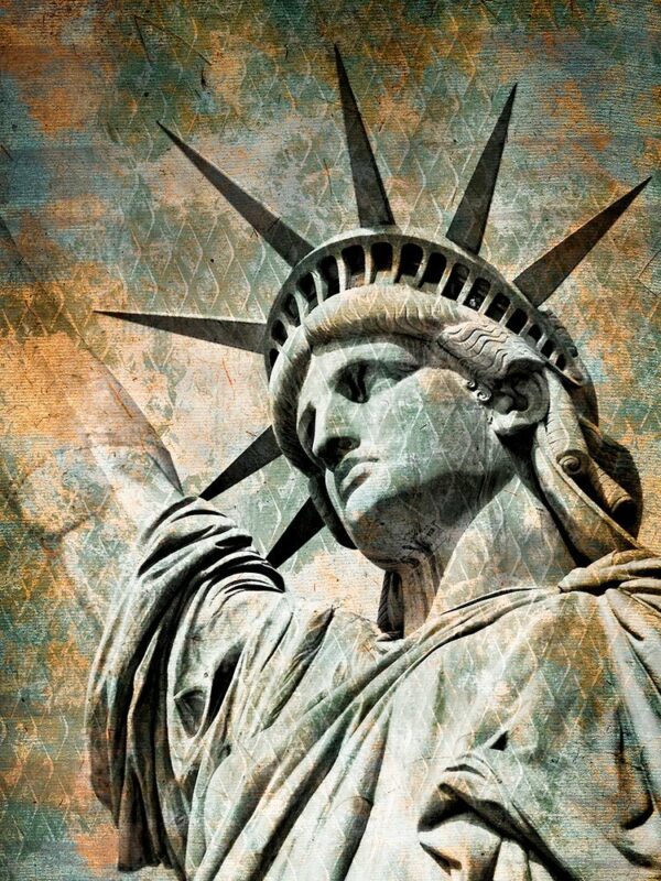 New York - Statue of Liberty - close up