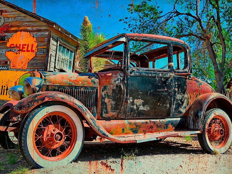 Rusty old car - Shell