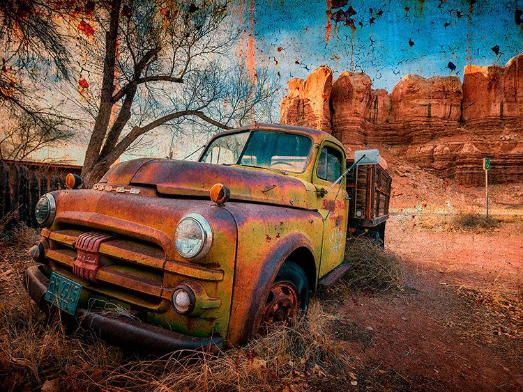 Rusty Truck - Bluff - Utah