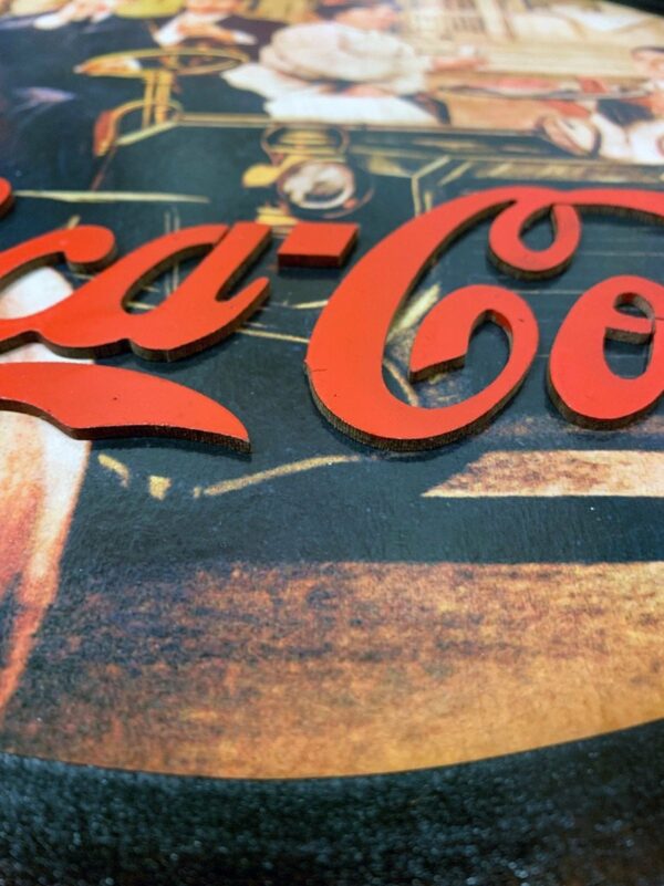 Coca-Cola - wood - Rond - People in Old Car - Afbeelding 3