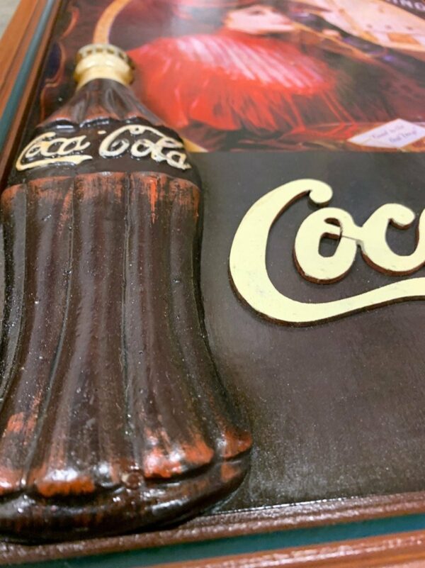 Coca-Cola - wood - Sold Everywhere Lady - Afbeelding 2
