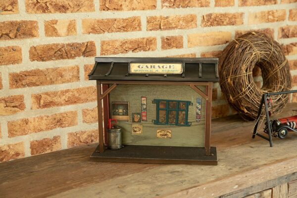 Miniatuur - Garage met Hot Rod Auto - Afbeelding 3